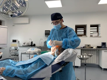 Dr. Olgun Chemal — Reabilitare completă