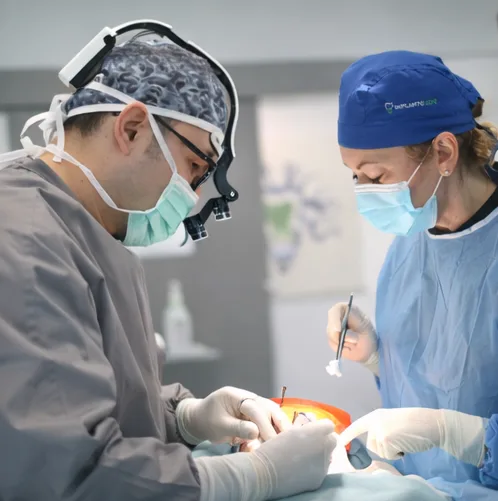 Dr. Olgun Chemal — chirurgie în echipă