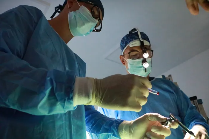Chirurgie & regenerare osoasă